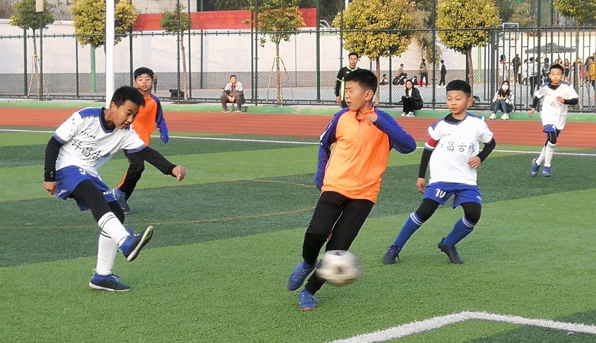 并在关键时 并在关键时