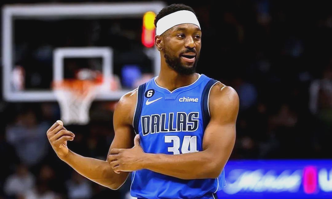 [NBA]布克甩传右侧 奥尼尔接球三分飙进.