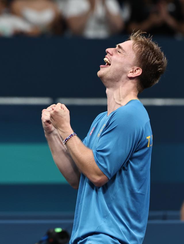 谁在赢比赛 谁在赢比赛